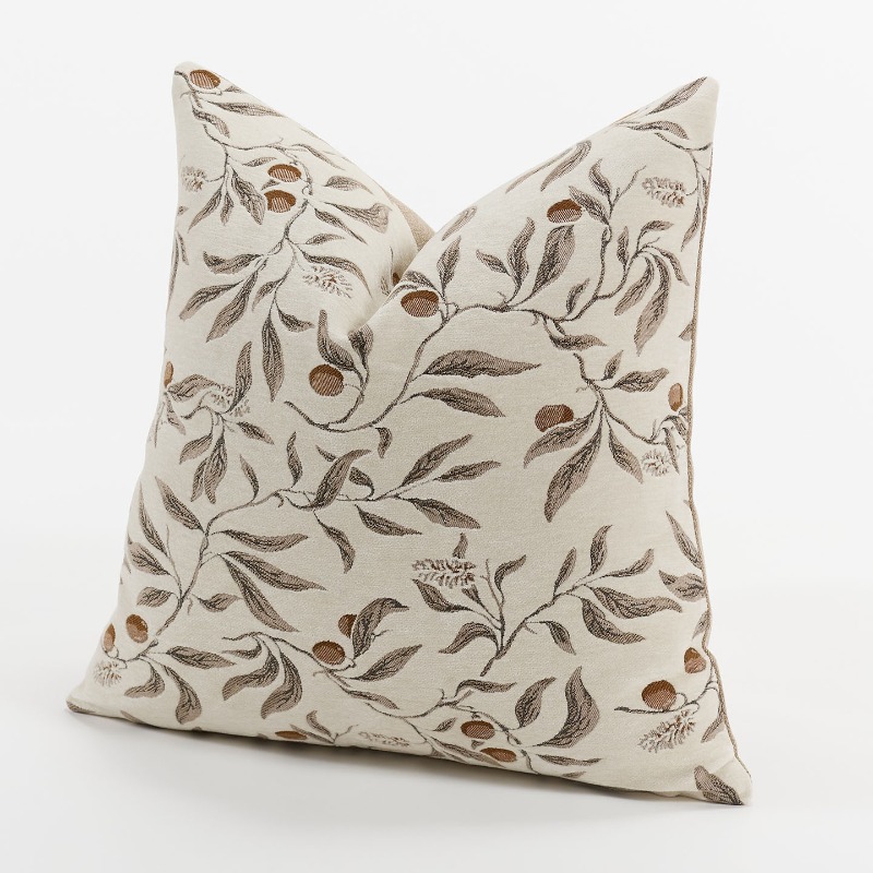Textured Throw Natural - ปลอกหมอนอิงลายดอกไม้สีครีมเบจ ผ้าเชนิลล์ แจ็คการ์ด วินเทจ ธรรมชาติ ปลอกหมอนอิงสไตล์โมเดิร์น